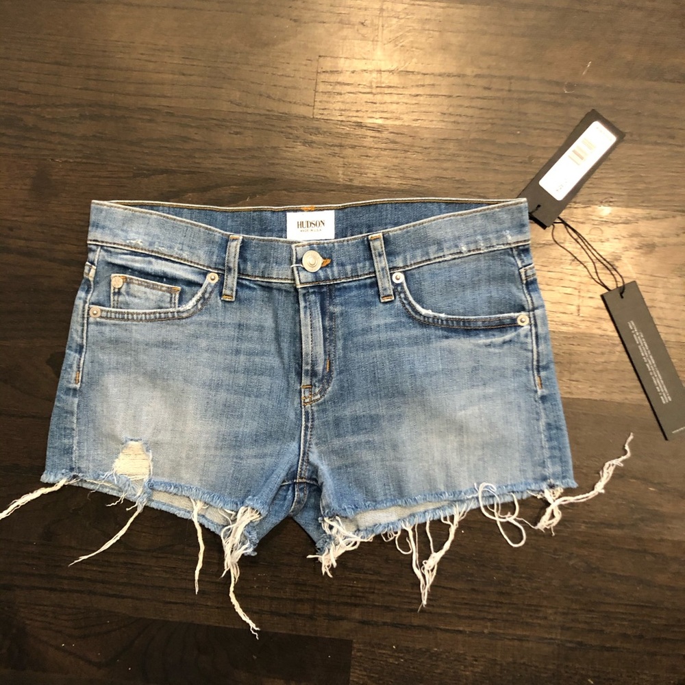 NWT Hudson Jean shorts 27